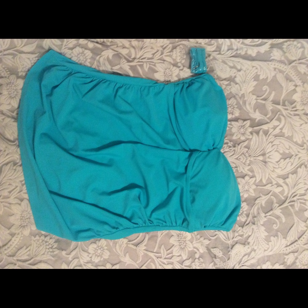Spans Show your Assets by Sara Blakey Turquoise